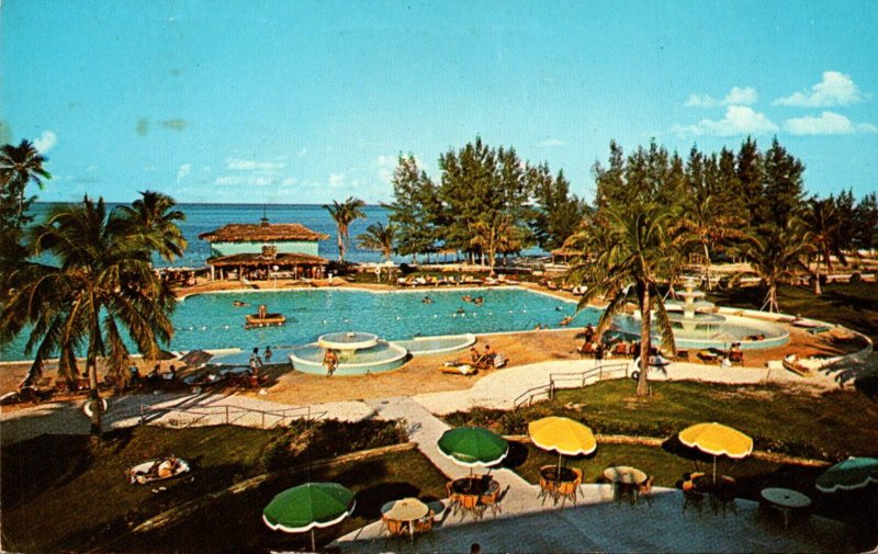 Bahamas Grand Bahama Island Gand Bahama Hotel and Country Club 1964