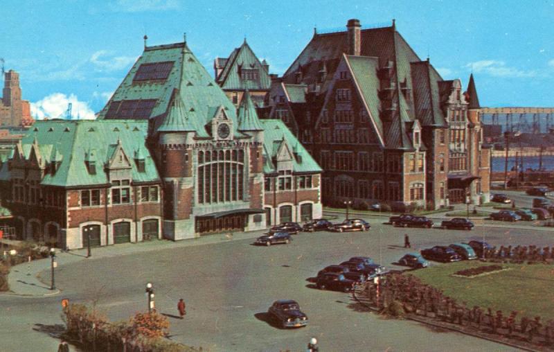 Canada - Quebec, Quebec City. Union Station and Post Office