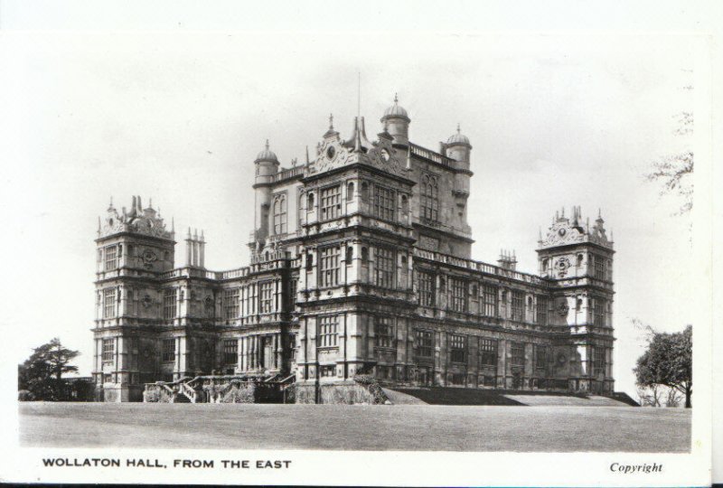 Nottinghamshire Postcard - Wollaton Hall from The East - Real Photo - Ref 18332A
