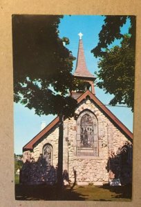 VINTAGE POSTCARD UNUSED LITTLE STONE CHURCH MACKINAC ISLAND MICH.