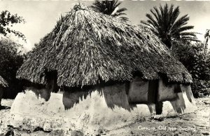 curacao, N.A., WILLEMSTAD, Old Type Dwelling, La Bonanza RPPC Postcard