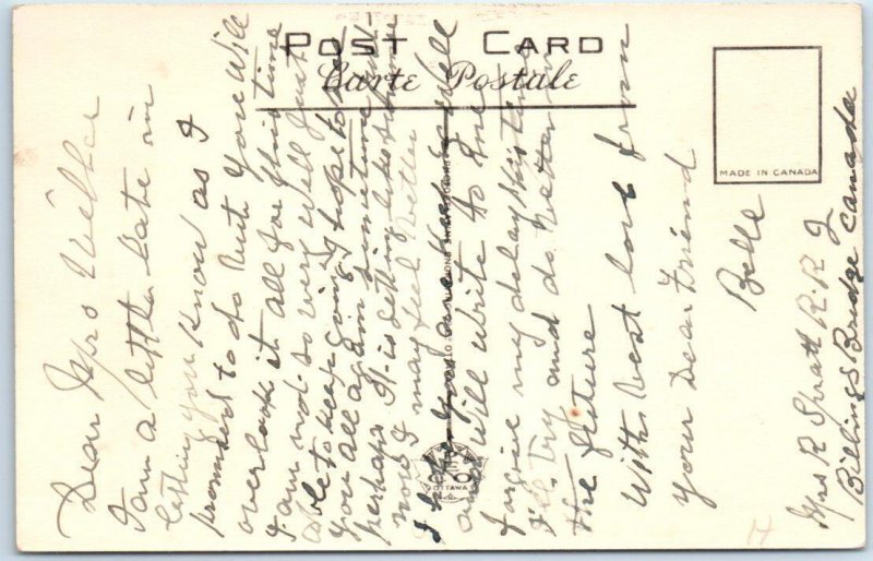 OTTAWA, ONTARIO Canada  CHATEAU LAURIER East to RIDEAU STREET Scene  Postcard