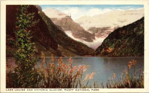 Lake Louise Victoria Clacier Ranff National Park Landscape WOB UNP VTG Postcard 