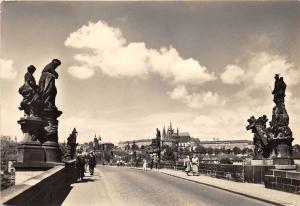 BG17233 praha charles bridge and prague castle czech republic CPSM 14.5x9cm