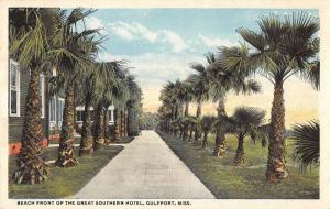 Gulfport Mississippi beach front scene Great Southern Hotel antique pc Z50238