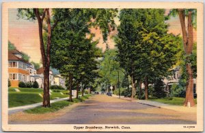 Norwich Connecticut, 1941 Upper Broadway, Driveway, Trees Lined Up, Postcard