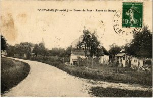 CPA Fontains - Entree du Pays - Route de Nangis (1037697)