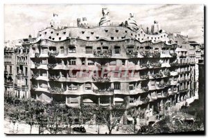 Postcard Modern Barcelona Casa Mila y Camps