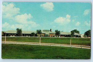 Franklin Indiana IN Postcard Hilltop Motel Exterior Roadside c1960's Vintage