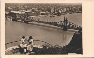 Hungary Budapest Szabadság Hid Vintage RPPC 09.47