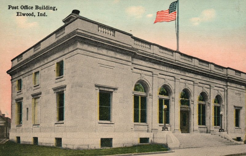 Vintage Postcard 1910s Post Office Building Elwood Indiana IND Structure US Flag 