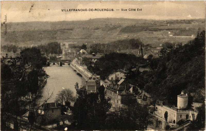 CPA VILLEFRANCHE de Rouergue Vue Coté Est (981914)