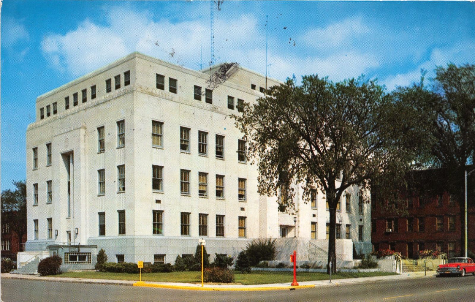 Marinette Wisconsin Marinette County Court House Postcard 1960 United