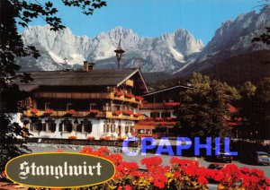 Postcard Modern Gasthof Stanglwirt
Going am Wilden Kaiser, Tirol