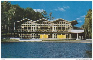 Beaver Lake Restaurant atop Mt. Royal, Montreal, Quebec, Canada, 40-60s