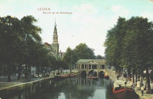 Netherlands Leiden Gezicht op de Korenbeurs Vintage Postcard 03.78