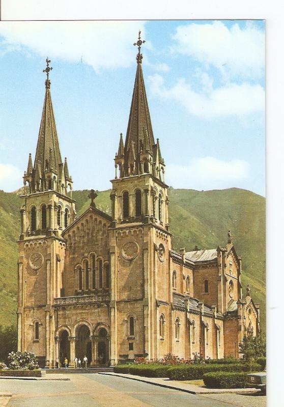 Postal 032247 : Covadonga (Asturias). Basilica