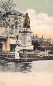 THE QUEENS' MONUMENT GEELONG VICTORIA AUSTRALIA POSTCARD (c. 1910)