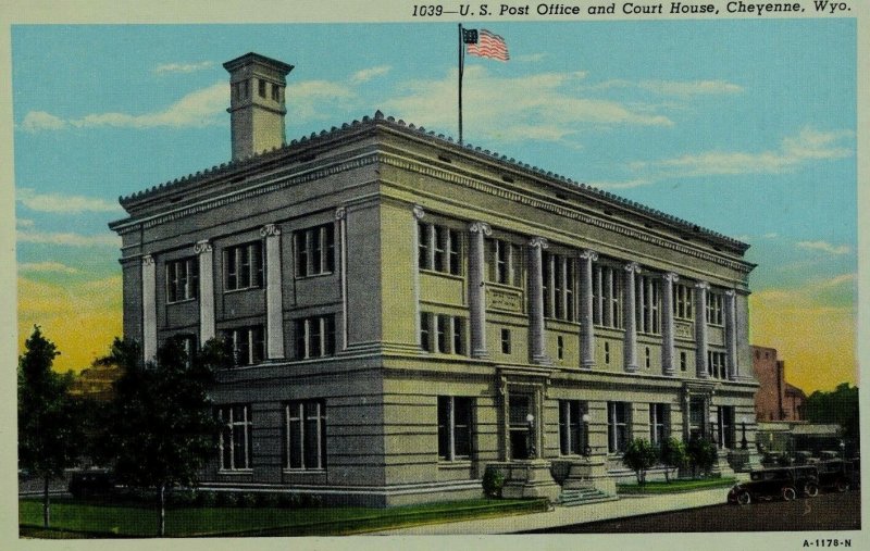 U.S. Post Office and Court House, Cheyenne, Wyo. Vintage Postcard P55