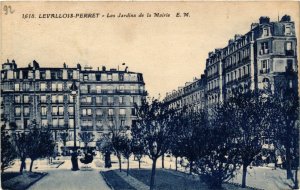 CPA Levallois-Perret - Les Jardins de la Mairie (274389)