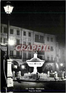 Postcard Modern 120 evora portugal praca of Geraldo