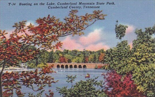 Boating On The Lake Cumberland Mountain State Park Cumberland County Tennessee