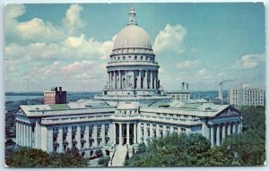 M-30058 Wisconsin State Capitol Madison Wisconsin