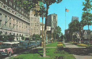 USA Washington Boulevard Detroit Michigan Chrome Postcard 04.03