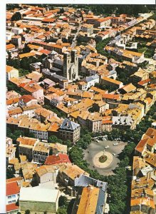 France Postcard - Millau - [Aveyron] - Le Mandaroux Et Le Centre Ville   AB2302