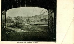 VT - Rutland. Covered Bridge over Otter Creek (Billings Bridge)