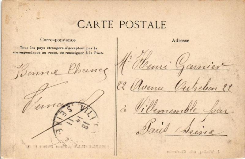 CPA CHARLEVILLE Place Ducale (646545)