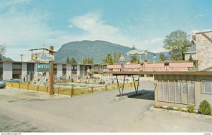 REVELSTOKE , B.C. ,1950-60s ; Alpine Motel