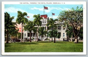 Hawaiian Postcard - Capitol Building Former Palace - Honolulu, Hawaii