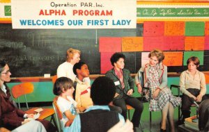 NANCY REAGAN AT PINELLAS PARK FLORIDA SCHOOL BLACK AMERICANA POSTCARD (1982)