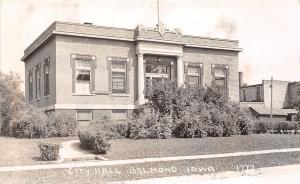 E56/ Belmond Iowa Real Photo RPPC Postcard c40s City Hall Building