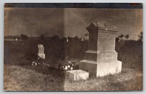 Lauren Iowa Cemetery Schmidt  Johnson Grave Nelson Estate Ashton IL Postcard C27
