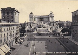 Italy Roma Rome Piazza Venezia e Monumento a Vottorio Emanuelle II
