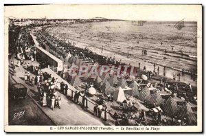 Old Postcard The D & # 39Olonne Sables The Embankment and the Beach