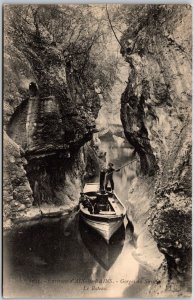 ENVIRONS - d'AIX-le-Bains Gorges da Siers Le Bateau France Postcard