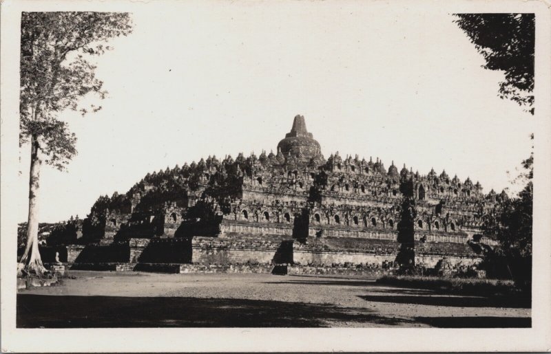 Indonesia Borobudur Buddhist Temple Magelang Central Java Vintage RPPC C150