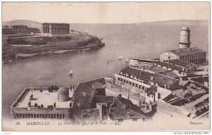 MARSEILLE, Le Fort Saint-Jean et le Port, Bouches-du-Rhone, France, 00-10s