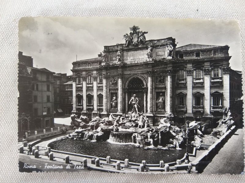 Postcard - Fountain of Trevi - Rome, Italy