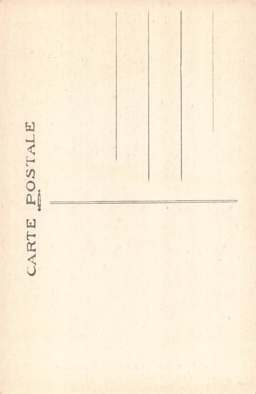 France Paris Notre Dame Church Lateral Nave vintage postcard