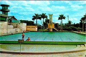 Kuala Lumpur, Malaysia  CHIN WOO SWIMMING POOL COMPLEX  Swimmers  4X6 Postcard