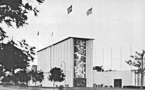 GOLDEN GATE EXPOSITION-UNITED STATES OF BRAZIL PAVILION 1939 POSTCARD