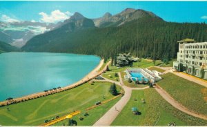 Canada Lake Louise Vintage Postcard 07.53