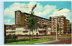 Vlaardingen Holland Home for Elderly Tehuis voor Ouden van Dagen Postcard D17