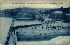 CPA Le TRÉPORT-Vue générale de la Ville L'Hotel de la Plage (348272)