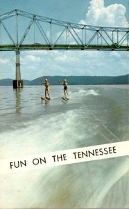 Alabama Water Skiing On TVA's Tennessee River