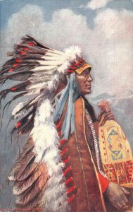 INDIAN CHIEF STRANGER HORSE PEACE PIPE POSTCARD (c. 1910)